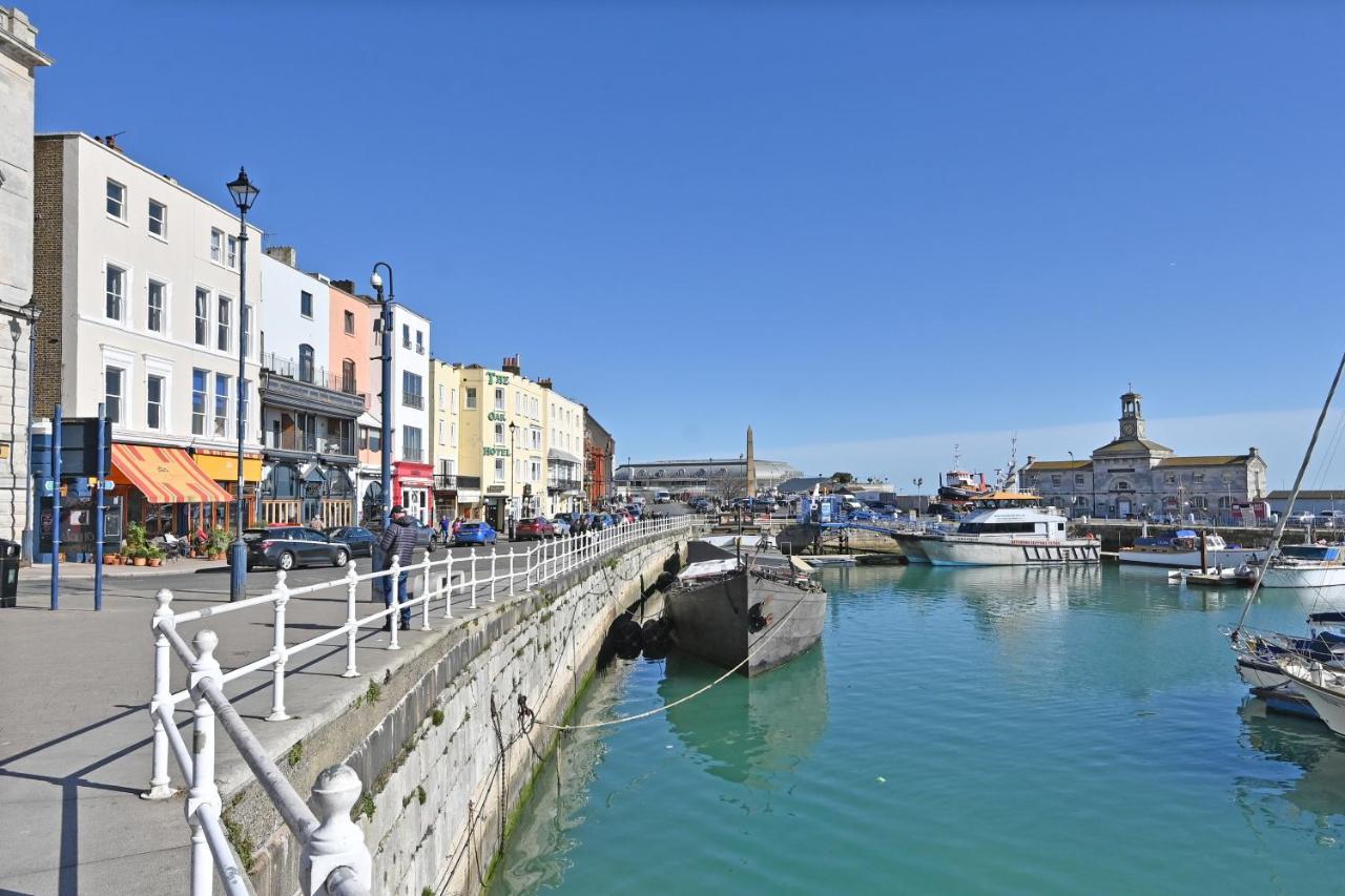 Spacious Designer 2Br Executive Apt, Near Beach & Marina, Central Location Ramsgate Exterior photo