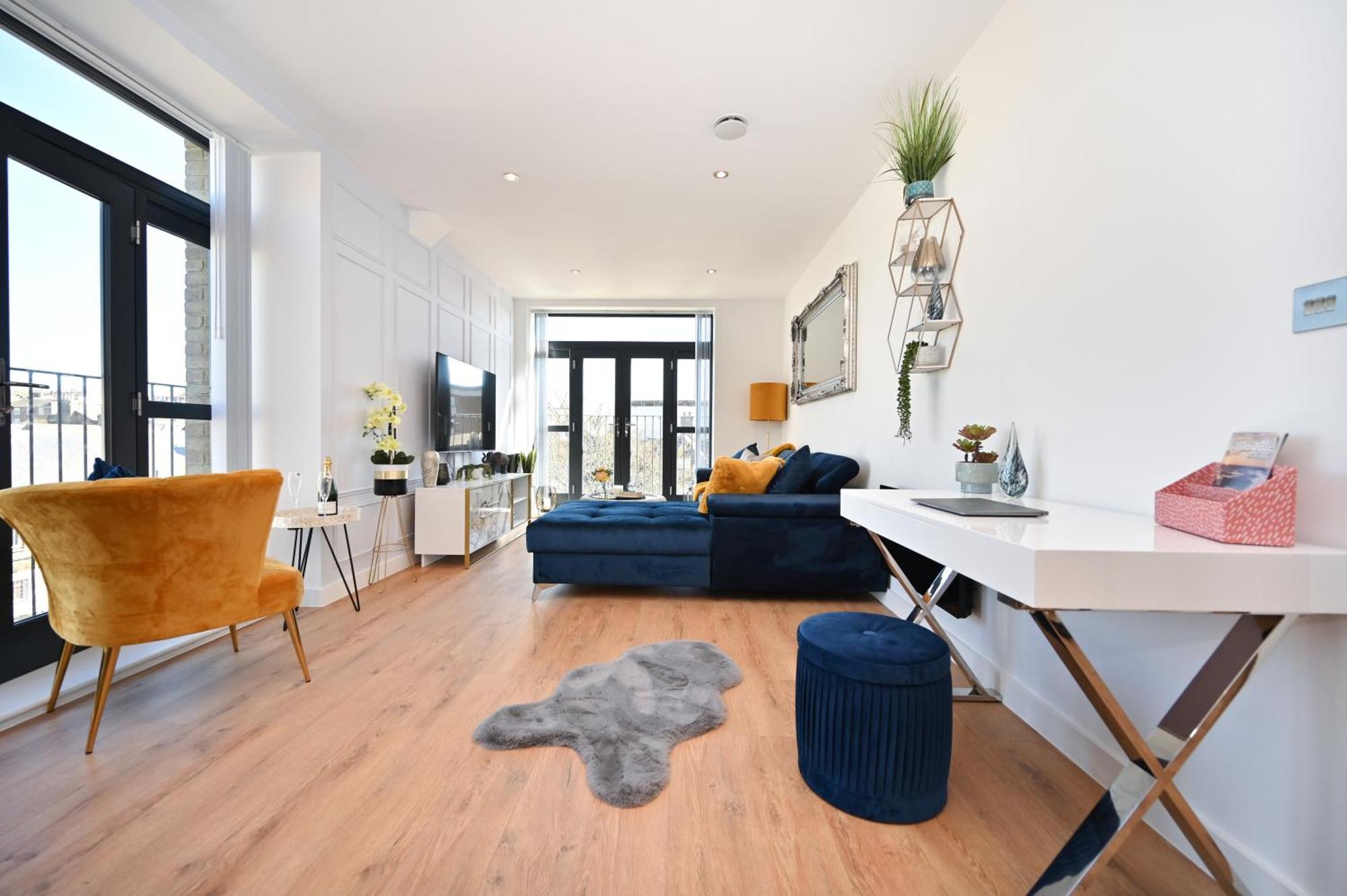 Spacious Designer 2Br Executive Apt, Near Beach & Marina, Central Location Ramsgate Exterior photo
